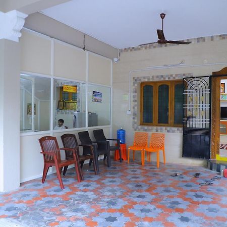 Nanda Mohan Homestay- Luxuries Ac Apartment Close To Alipiri Foothills-Kapila Teertham And Iskcon Temple Tirupati Extérieur photo