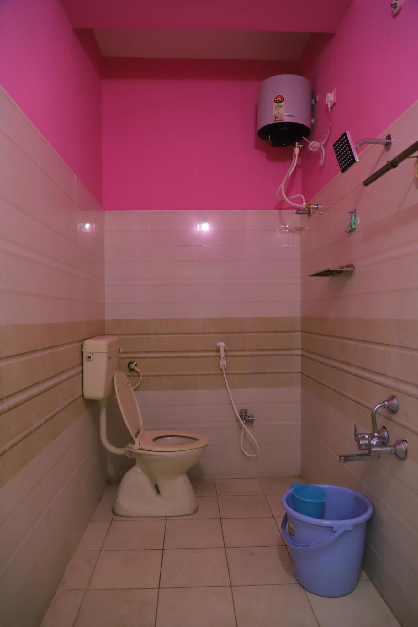 Nanda Mohan Homestay- Luxuries Ac Apartment Close To Alipiri Foothills-Kapila Teertham And Iskcon Temple Tirupati Extérieur photo