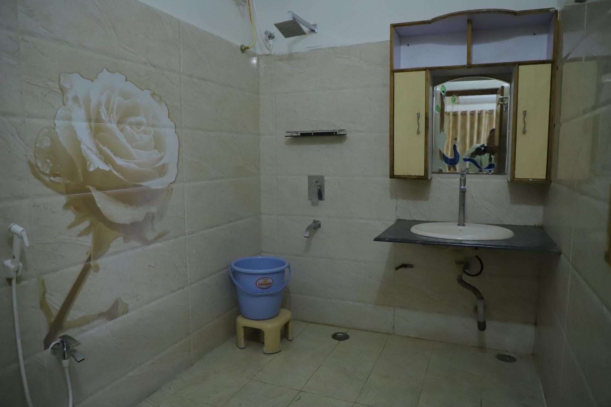 Nanda Mohan Homestay- Luxuries Ac Apartment Close To Alipiri Foothills-Kapila Teertham And Iskcon Temple Tirupati Extérieur photo