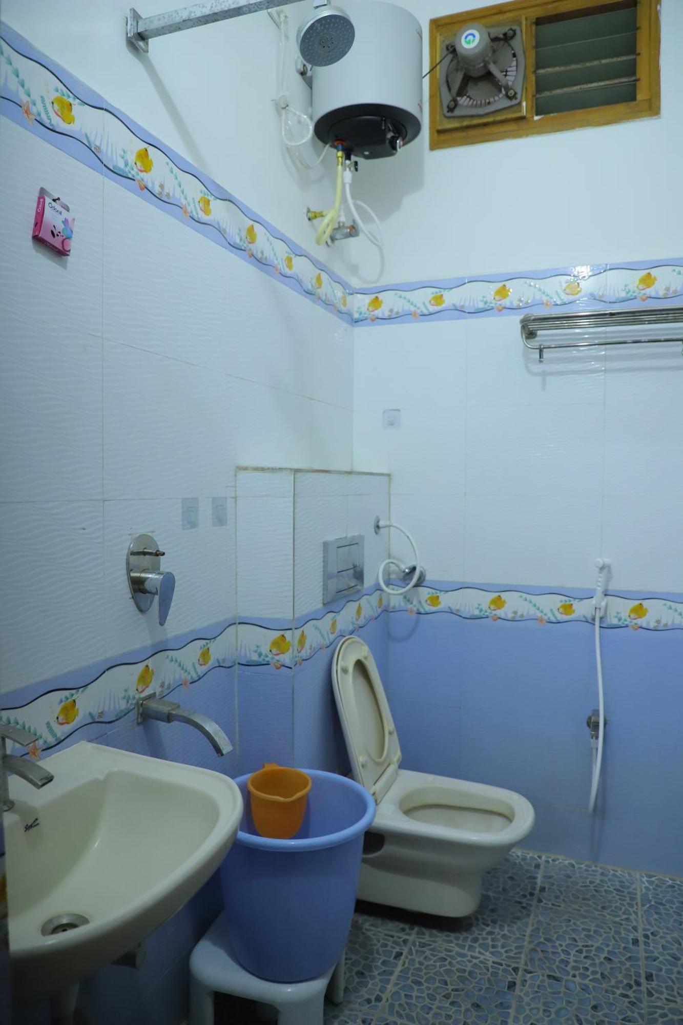 Nanda Mohan Homestay- Luxuries Ac Apartment Close To Alipiri Foothills-Kapila Teertham And Iskcon Temple Tirupati Extérieur photo