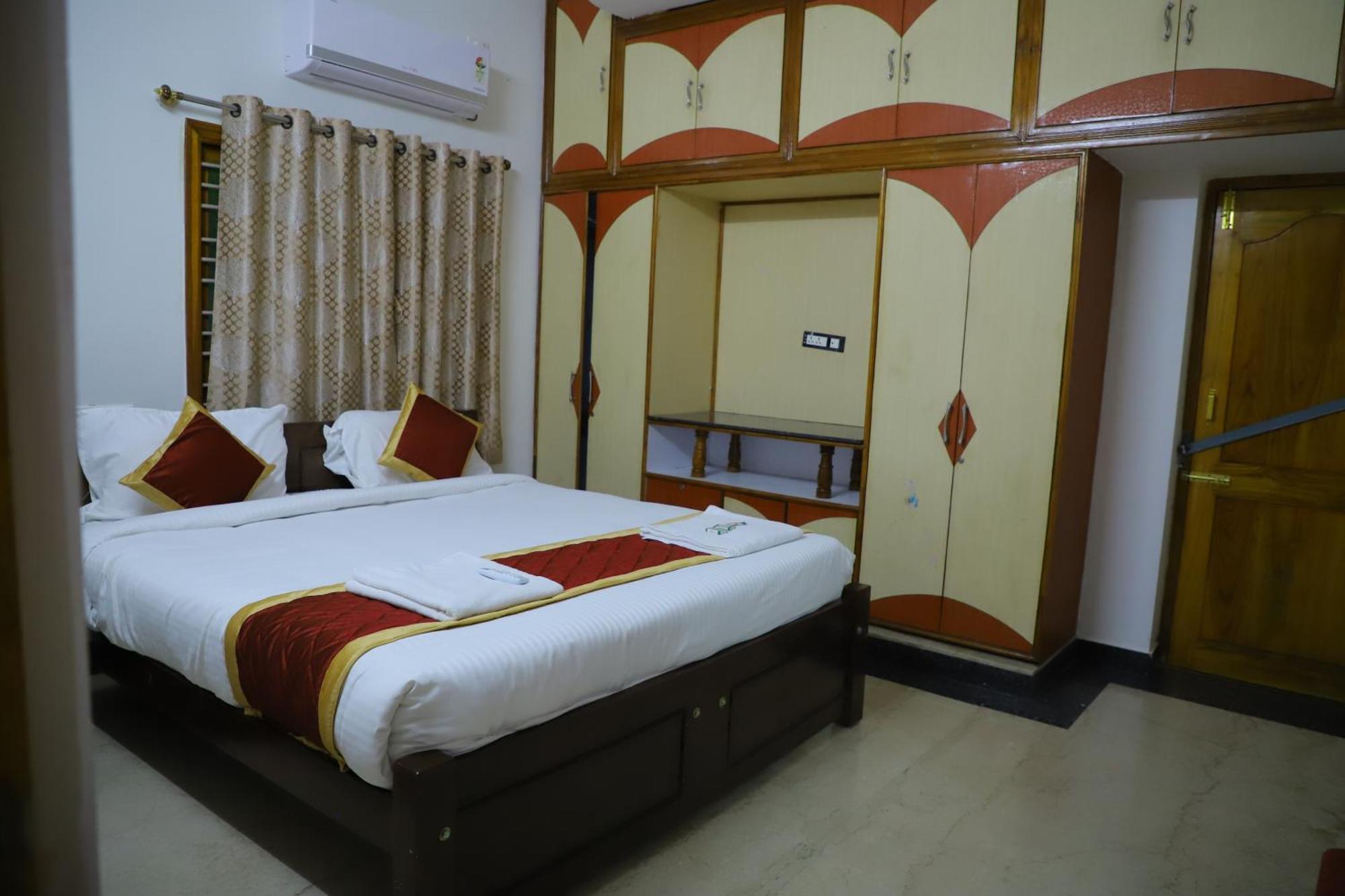 Nanda Mohan Homestay- Luxuries Ac Apartment Close To Alipiri Foothills-Kapila Teertham And Iskcon Temple Tirupati Extérieur photo