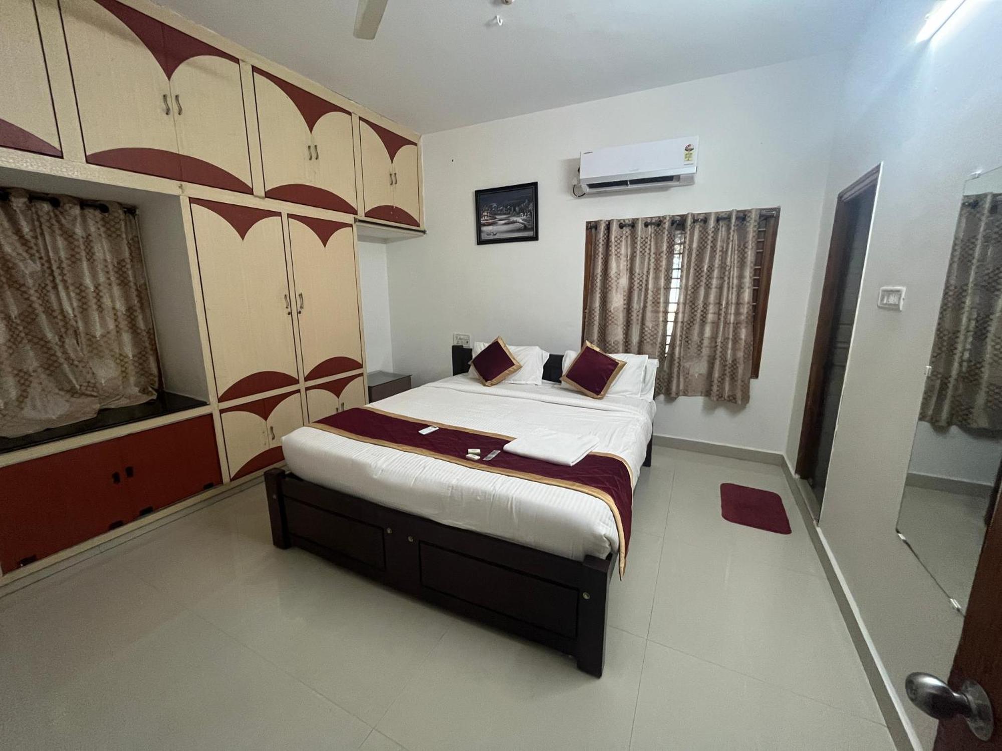 Nanda Mohan Homestay- Luxuries Ac Apartment Close To Alipiri Foothills-Kapila Teertham And Iskcon Temple Tirupati Extérieur photo