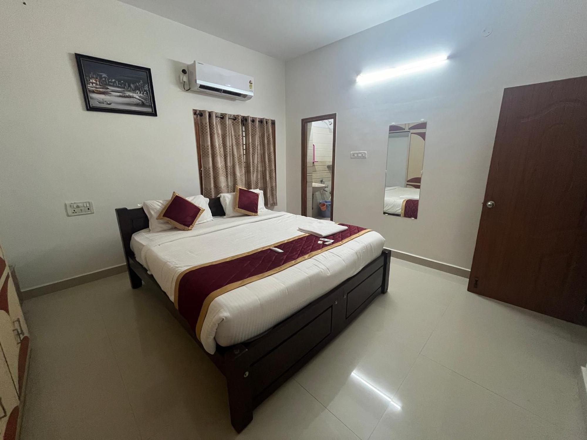 Nanda Mohan Homestay- Luxuries Ac Apartment Close To Alipiri Foothills-Kapila Teertham And Iskcon Temple Tirupati Extérieur photo