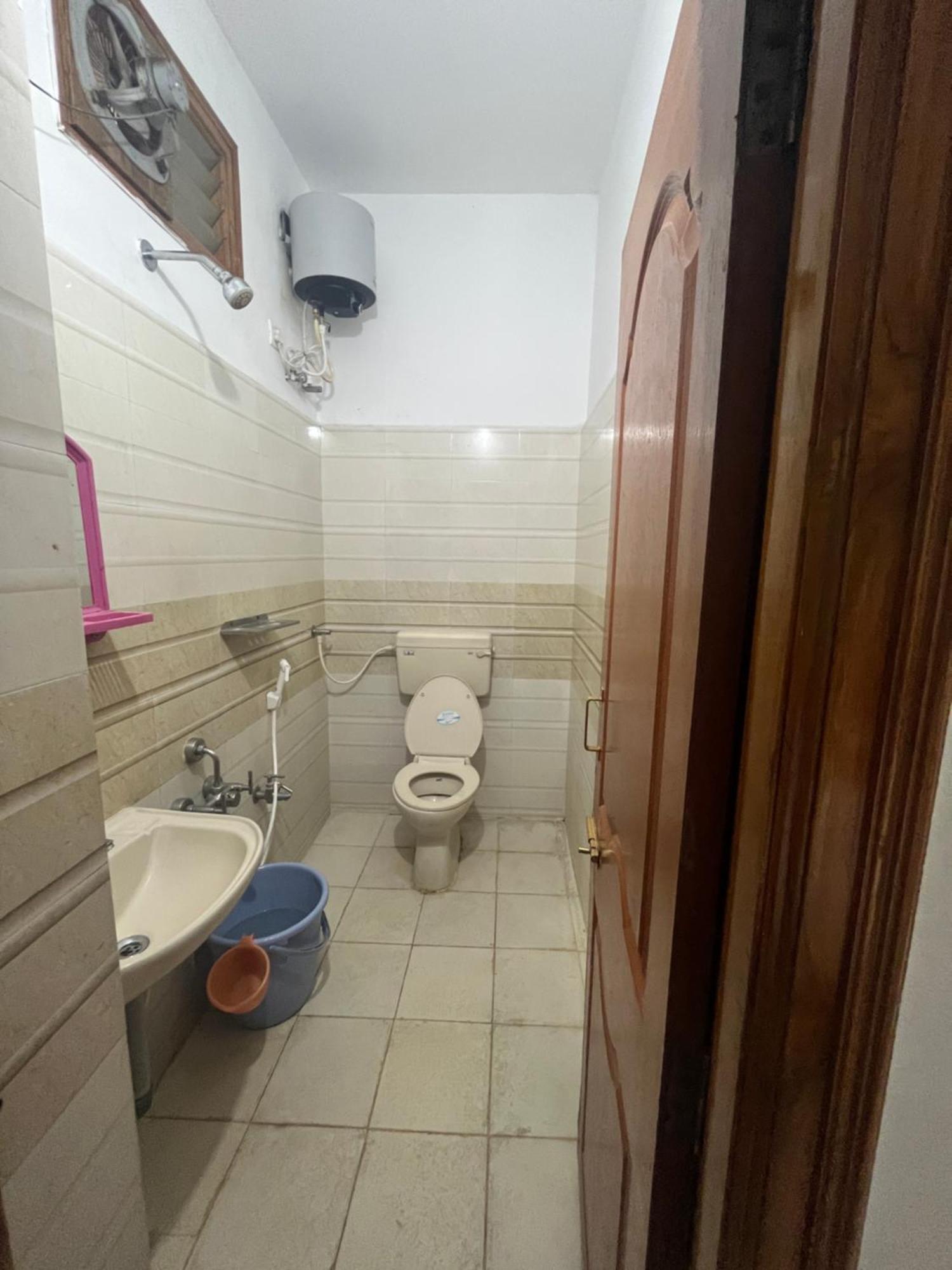 Nanda Mohan Homestay- Luxuries Ac Apartment Close To Alipiri Foothills-Kapila Teertham And Iskcon Temple Tirupati Extérieur photo